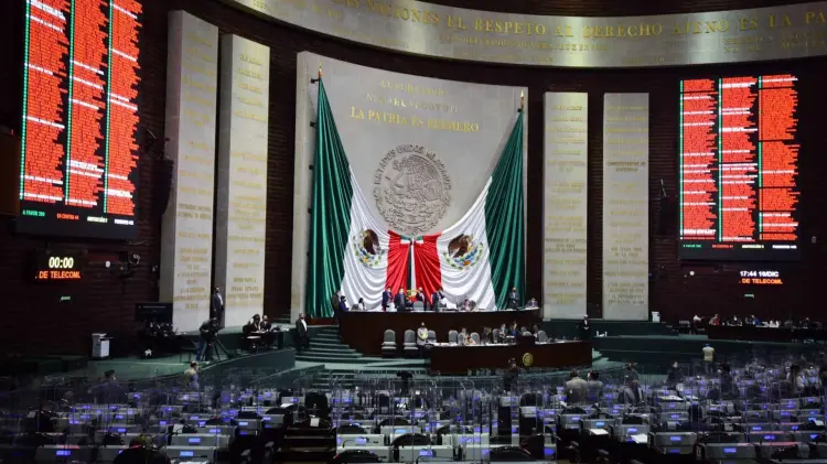 El Senado aprobó protocolo de toma de protesta para nuevos integrantes. (Foto: Especial / EXPRESO)