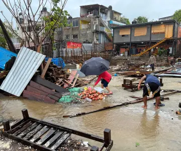 Damnificados de huracán Erick en Oaxaca no han recibido ayuda humanitaria
