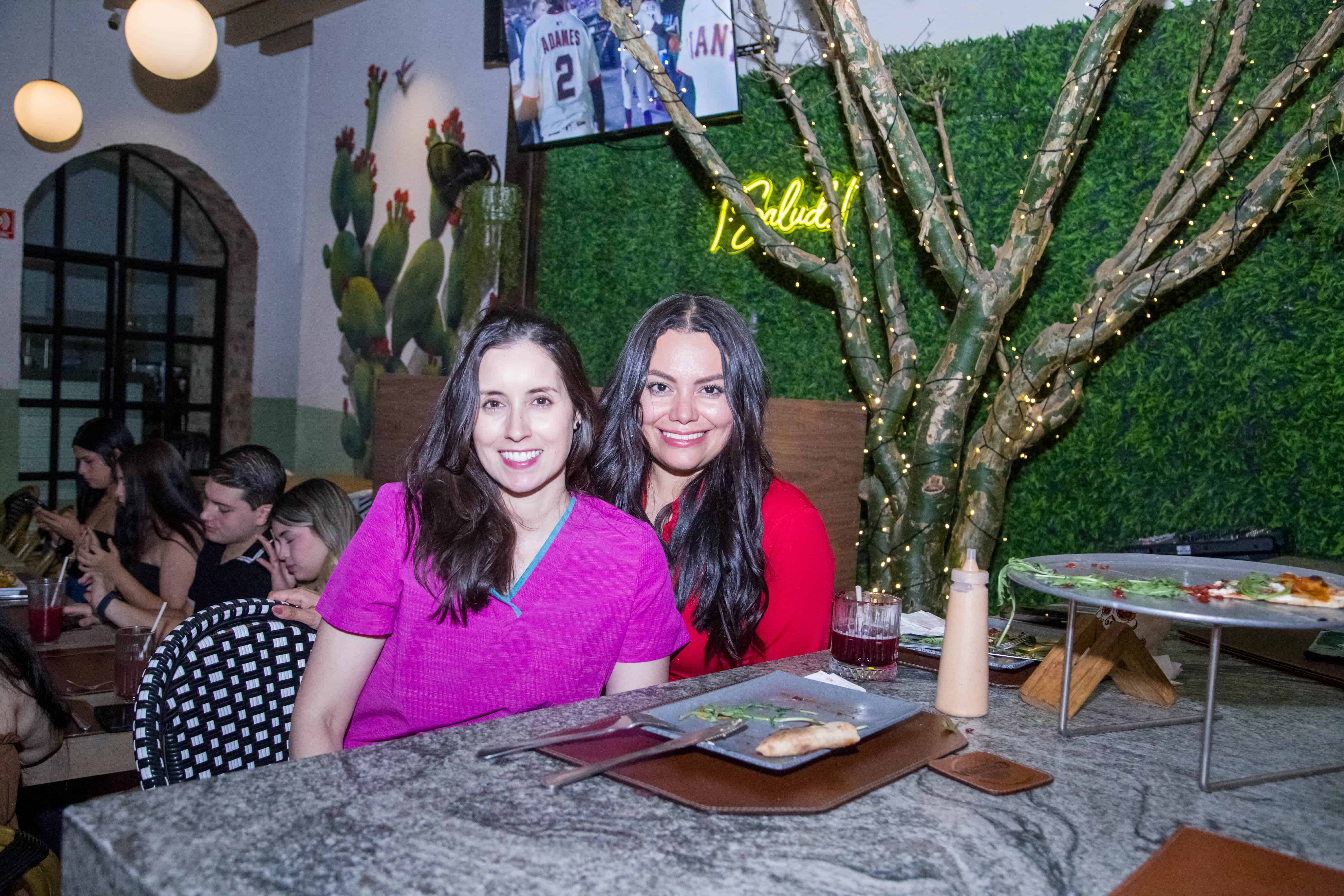 Celebran cumpleaños en Casona Obregón 55