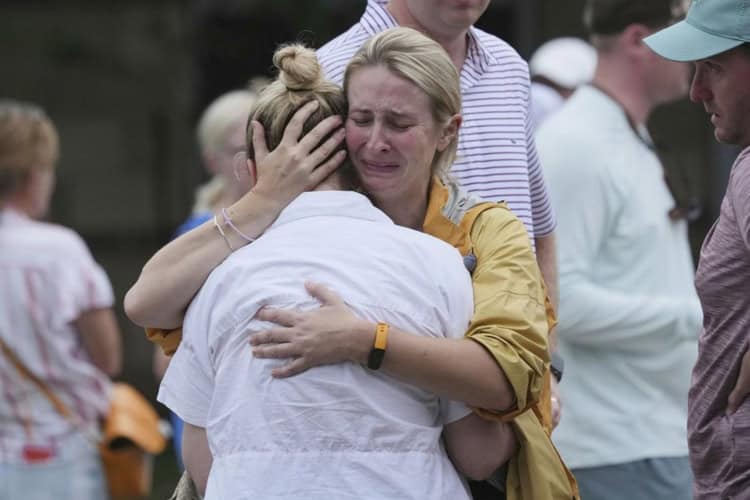 Asciende a 71 personas muertas por inundaciones en Texas