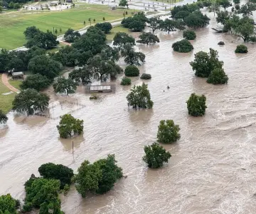 Más de 80 muertos y decenas de desaparecidos por inundaciones en Texas