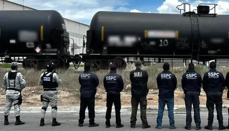 Aseguran 15 millones de litros de combustible ilegal en Coahuila