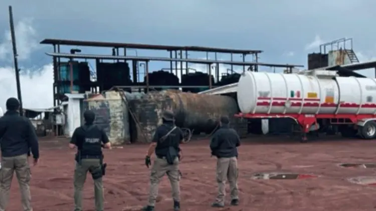 Se aseguraron 933 mil litros de petróleo crudo de procedencia ilícita. (Foto: Especial / EXPRESO)