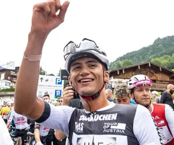 Isaac del Toro gana etapa 3 del Tour de Austria 2025