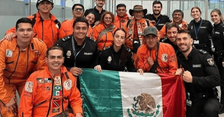 Brigada Topos Azteca se suma a labores de rescate en Texas