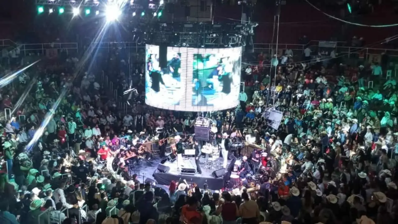 Se complacen en Hermosillo con Del Rancho al Palenque