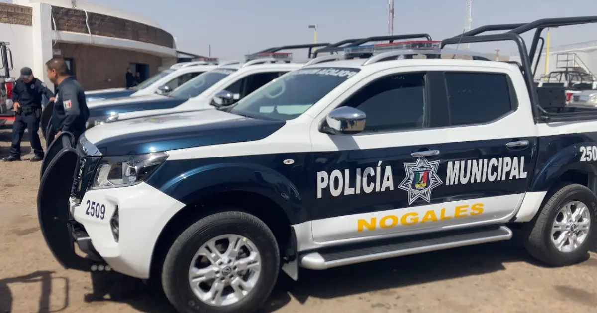 Viola medidas cautelares al echar pegamento a cerradura de la casa de su ex
