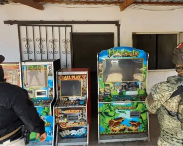 Aseguran 11 máquinas tragamonedas de grupos criminales en SIRM y Cajeme