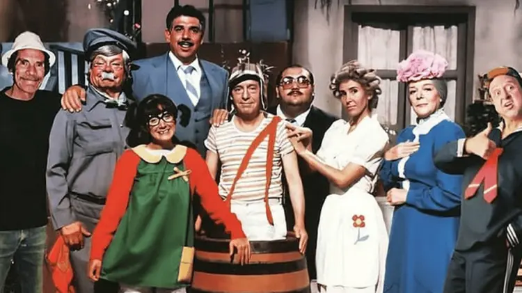 Serie Chespirito: Sin querer queriendo ha vuelto a polemizar en redes el funeral de Gomez Bolaños