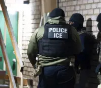 Redadas de ICE en granjas de California dejan más de 200 detenidos