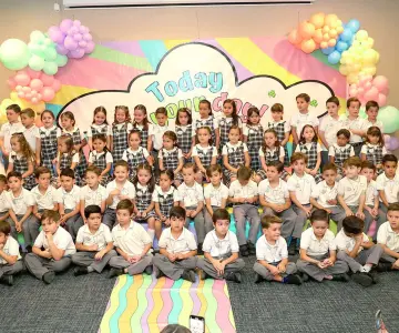 Se gradúan pequeños del prescolar: Irish International School