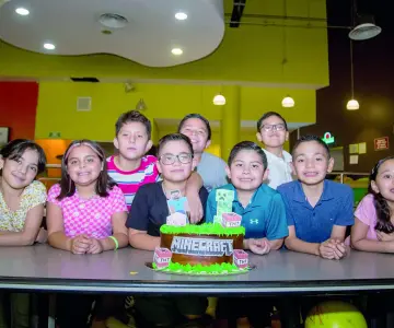 Celebran la alegría de jugar juntos en Bol 300