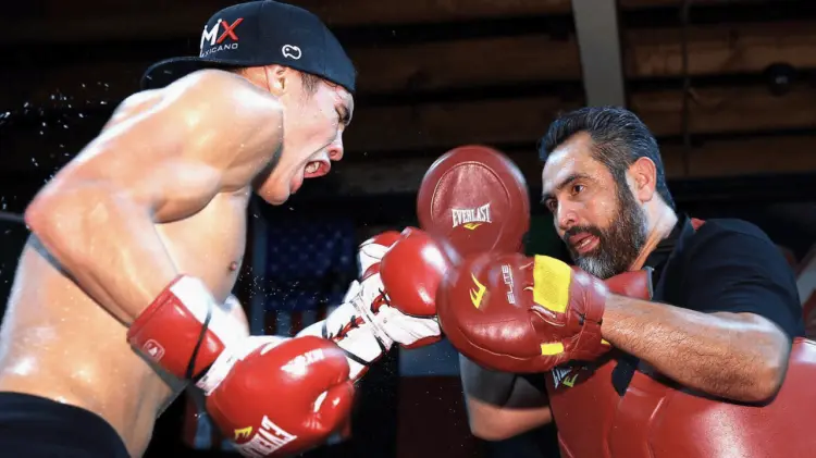 El nogalense Óscar Valdez regresará al establo de Manny Robles. (Foto: Archivo/Top Rank)