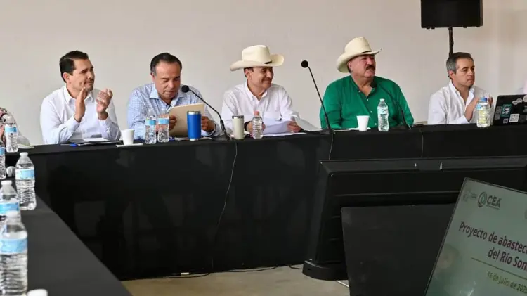 Durazo presenta presa Puerta del Sol para llevar agua a Hermosillo. (Foto: Especial / EXPRESO)