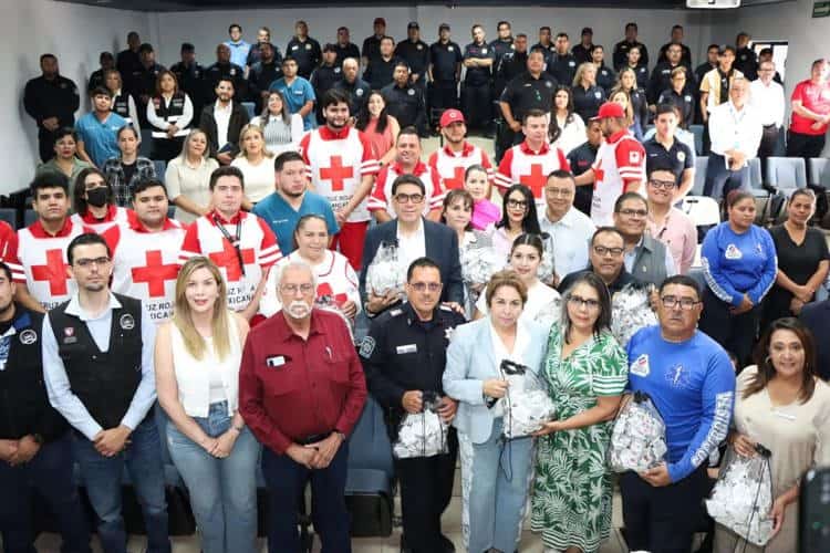 Círculos de Paz de Nogales Arizona donó 500 dosis de Naxolona a policías