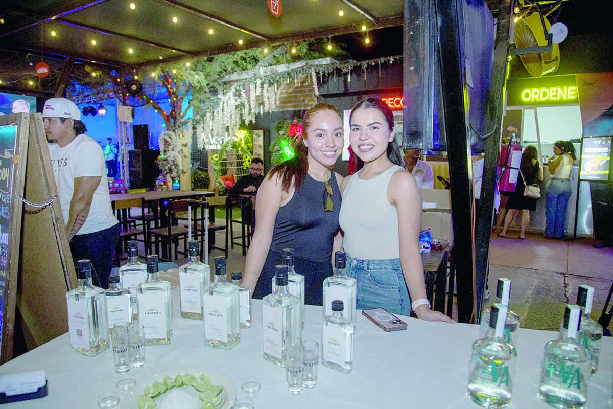 Impulsan emprendedores en el Bazar de Economía y Turismo