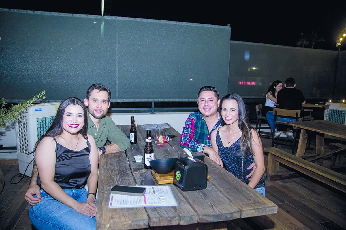 Reconocen el esfuerzo con aplausos y comida