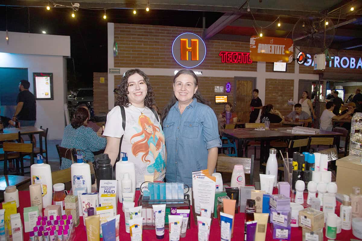 Impulsan emprendedores en el Bazar de Economía y Turismo