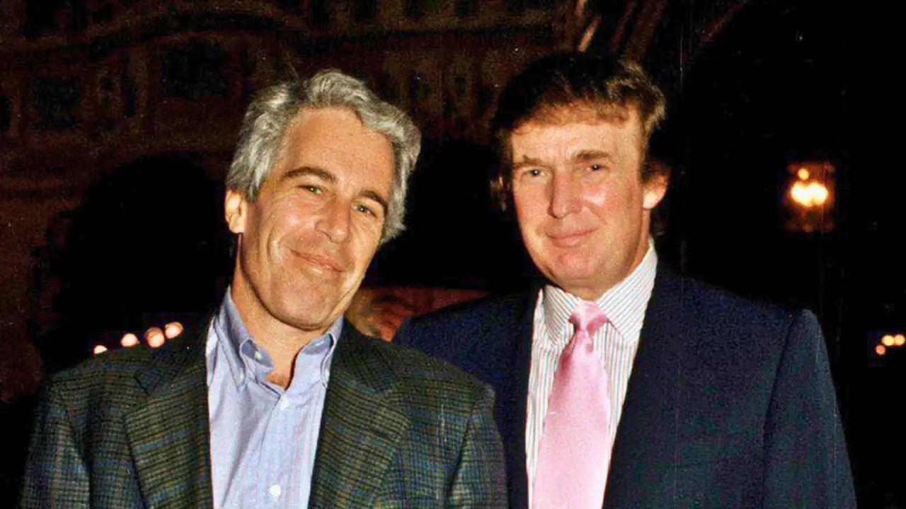 Trump niega carta con dibujos sexuales a Epstein; amenaza con demanda al WSJ