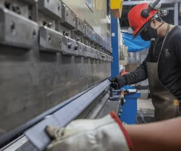 Aumentan los empleos con salarios bajos en México
