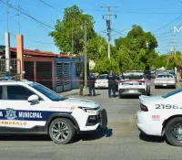 Detienen a hombre armado tras disparar en plena calle de Hermosillo