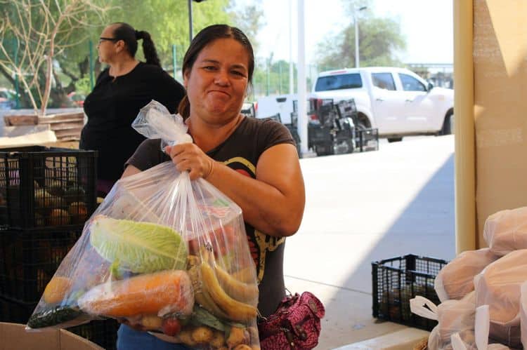 El Banco Alimentario lleva paquetes de ayuda a 30 colonias de Hermosillo