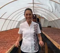 Presidenta Sheinbaum visita vivero en Tabasco