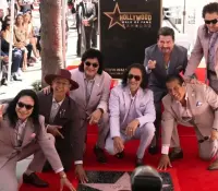 Los Bukis reciben su estrella en el Paseo de la Fama de Hollywood