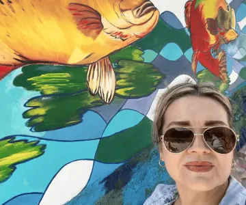María Tarazón lleva 25 años promoviendo el arte en su comunidad