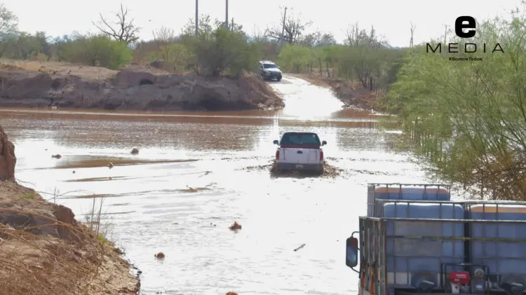 Alerta en zona rural de Hermosillo por incremento en río San Miguel. (Foto: Jorge Flores/EXPRESO)