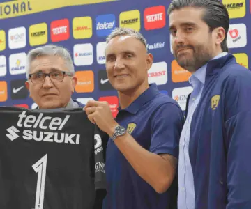 Keylor Navas es presentado como nuevo portero de Pumas UNAM