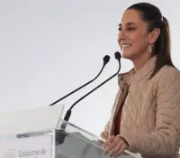 Recuerda Sheinbaum vivir en justa medianía a gobernantes