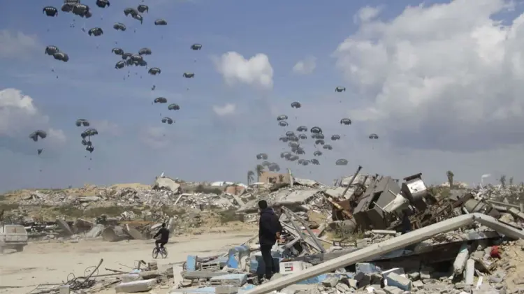 Jordania y Emiratos Árabes envían comida a Gaza y el gobierno de Israel comienza pausas de ataques