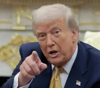 Trump busca endurecer examen de ciudadanía en Estados Unidos