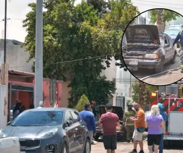 Adulto mayor es rescatado tras explosión en la colonia San Ángel