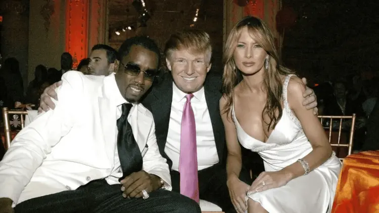 Diddy Combs junto a Trump y su esposa, Melina, en una gala del año 2005. (Foto: Tomada de redes)