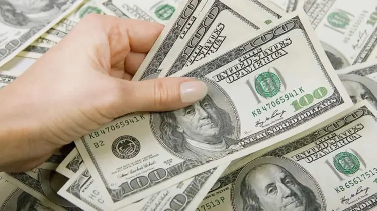 Peso mexicano se deprecia por tensión comercial México-EU. (Foto: Especial / EXPRESO)
