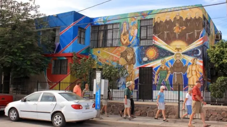 El centro comunitario Club de Jerry es un espacio para el desarrollo de habilidades de infantes