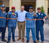 Entrega Astiazarán nuevas pipas para mejorar abasto de agua en zona rural