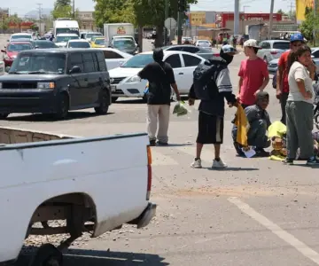 Joven vendedor resulta herido tras ser atropellado en crucero de Hermosillo