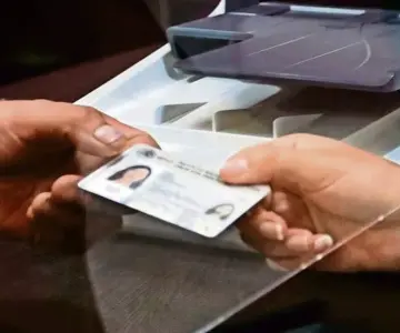 INE presenta nuevo modelo de credencial para votar: tendrá más seguridad