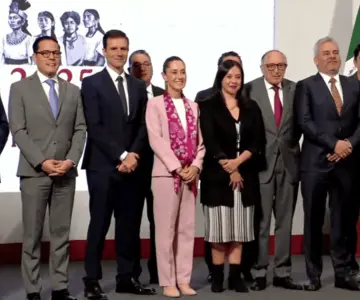 Empresas farmacéuticas invertirán 12 mil mdp en México