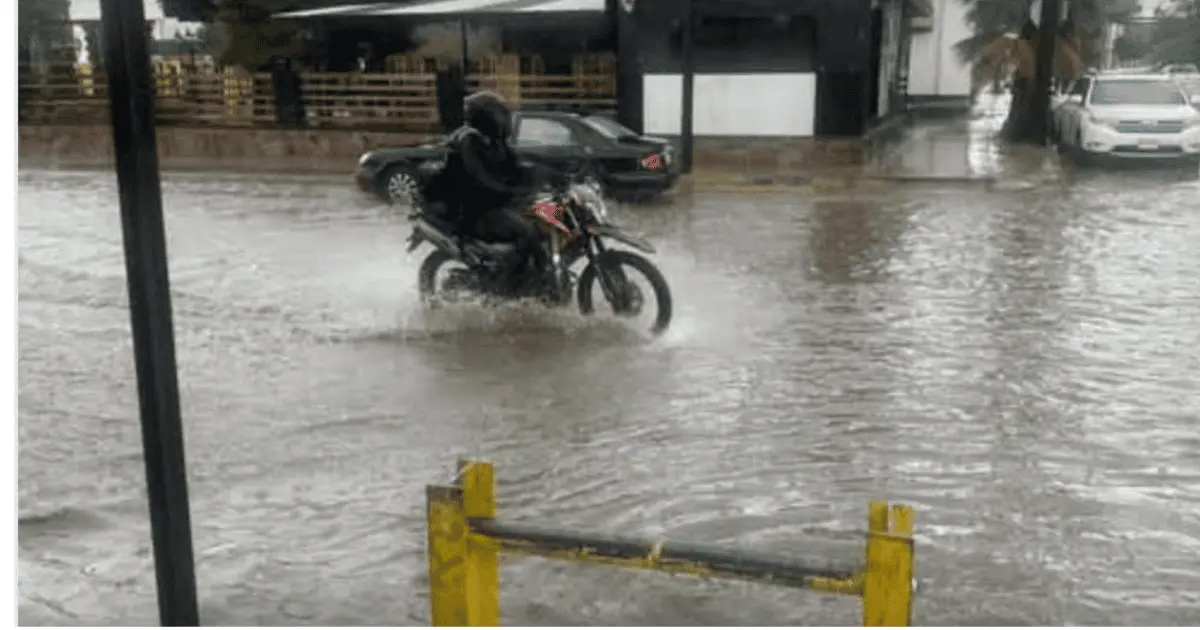 Pronostican lluvias fuertes en Nogales y exhortan a tomar precaución