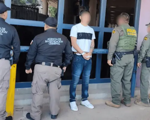 ICE y Patrulla Fronteriza deportaron a 3 hombres; uno era fugitivo