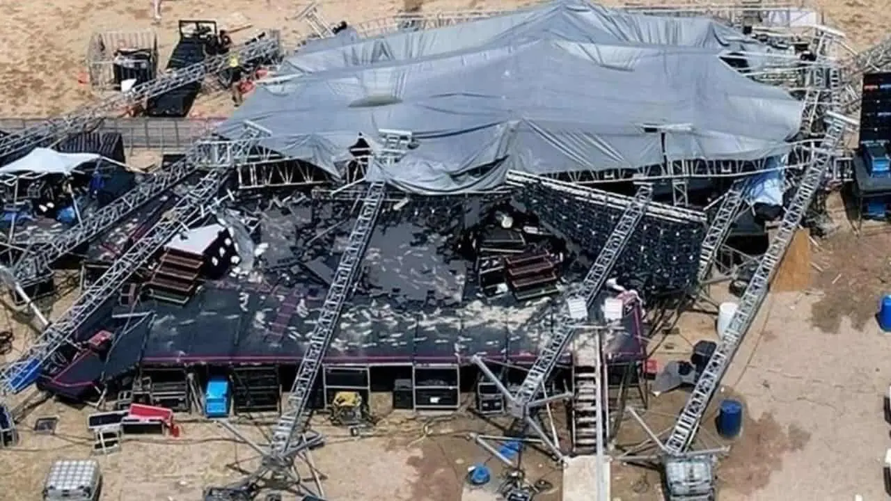 Vinculan a otros dos por colapso de templete en evento de MC en Nuevo León