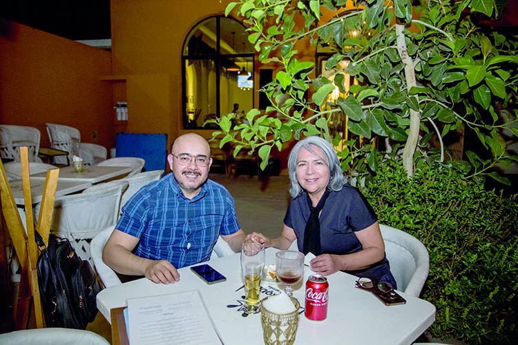 Brindando por la felicidad