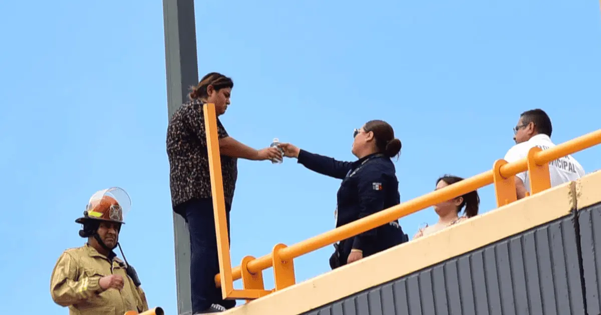 Le hicieron honor al nombre del boulevard y se solidarizaron con una mujer
