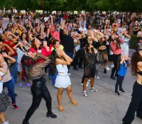 Hermosillo vibra con El llamado de la loba previo al concierto de Shakira
