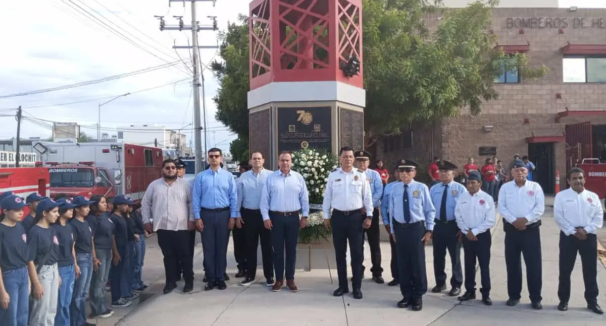 Bomberos de Hermosillo celebran 79 años de servicio a la comunidad