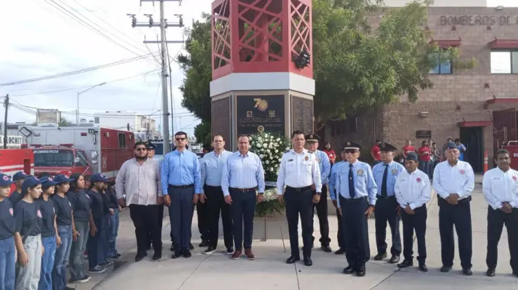 Bomberos de Hermosillo cumplen 79 años. (Foto: Alfredo Gerardo / EXPRESO)